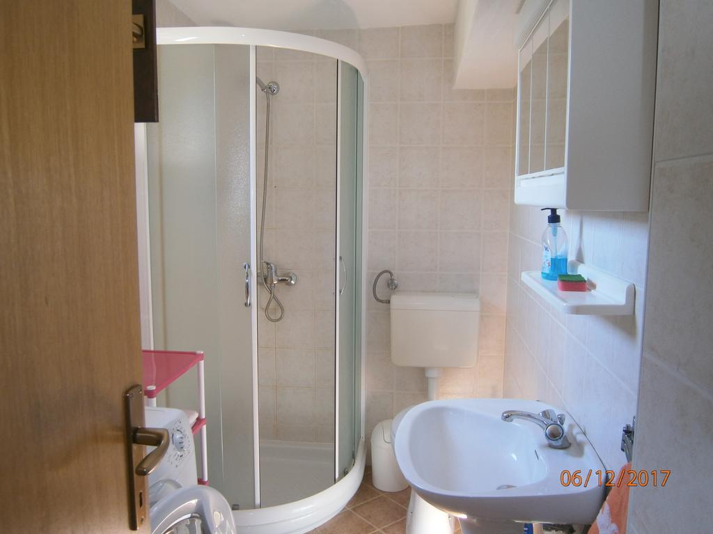 Holiday Home Loznati Cres Exteriér fotografie